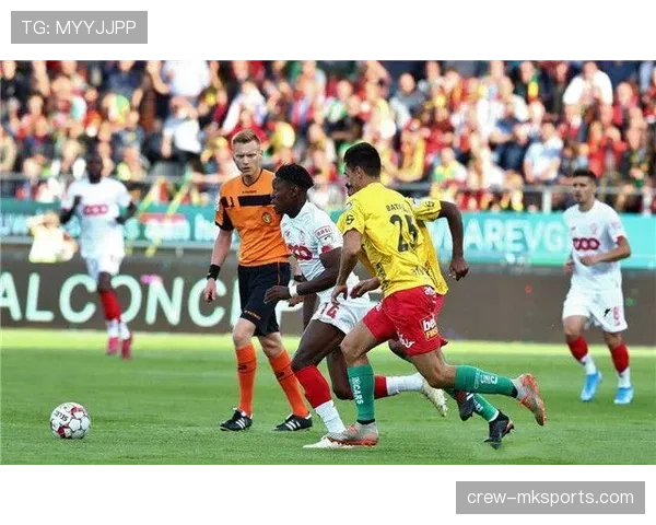 标准列日中场组织